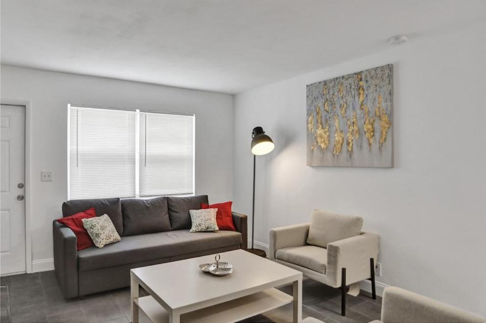 2 Bedroom Holiday Retreat West Palm Beach Art Exterior foto